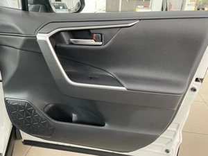 Внедорожник Toyota RAV4 2019 года, 2997000 рублей, Солонцы