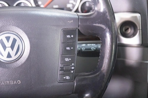 Внедорожник Volkswagen Touareg 2008 года, 1269000 рублей, Томск