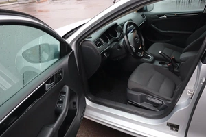 Седан Volkswagen Jetta 2018 года, 1400000 рублей, Железногорск