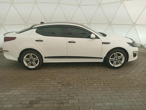 Седан Kia Optima 2014 года, 1200000 рублей, Клинцы