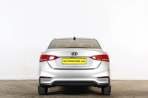 Седан Hyundai Solaris 2019 года, 1429000 рублей, Тюмень