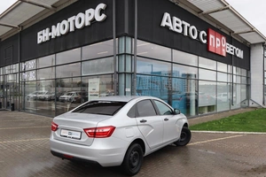 Седан ВАЗ (LADA) Vesta 2021 года, 1040000 рублей, Мирное