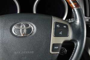 Внедорожник Toyota Land Cruiser 2010 года, 3099000 рублей, Тюмень