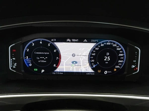 Внедорожник Volkswagen Tiguan 2021 года, 3899000 рублей, Саратов