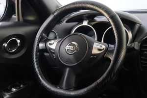 Внедорожник Nissan Juke 2012 года, 1289000 рублей, Омск