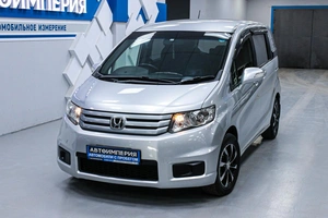 Минивэн Honda Freed 2013 года, 1183000 рублей, Солонцы