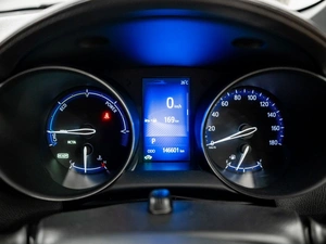 Внедорожник Toyota C-HR 2017 года, 1890000 рублей, Красноярск