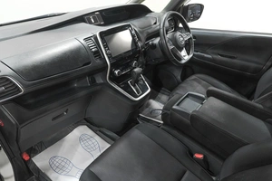 Минивэн Nissan Serena 2017 года, 2119000 рублей, Новокузнецк