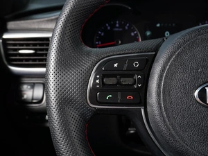 Седан Kia Optima 2016 года, 1548000 рублей, Тверь