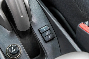 Хетчбэк Toyota Auris 2008 года, 729000 рублей, Барнаул