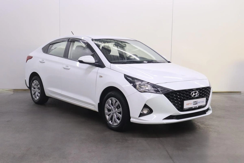 Седан Hyundai Solaris 2020 года, 1665000 рублей, Брянск