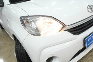 Хетчбэк Toyota Passo 2019 года, 859000 рублей, Новокузнецк
