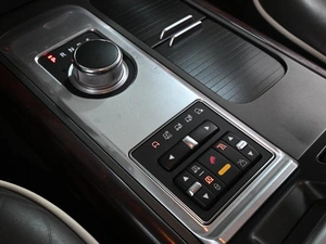 Внедорожник Land Rover Range Rover 2012 года, 2599000 рублей, Аксай