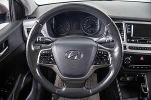 Седан Hyundai Solaris 2019 года, 1339000 рублей, Пермь