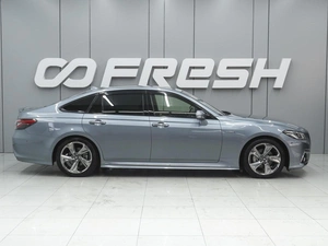 Седан Toyota Crown 2019 года, 3180000 рублей, Ростов-на-Дону