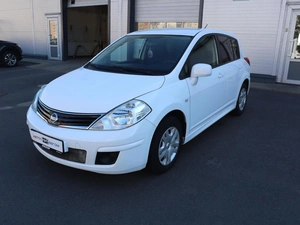 Хэтчбек Nissan Tiida 2013 года, 1310000 рублей, Железногорск