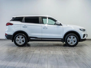 Внедорожник Geely Atlas Pro 2022 года, 1859000 рублей, Саратов