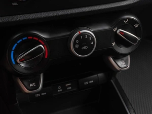 Седан Kia Rio 2017 года, 1189000 рублей, Тюмень