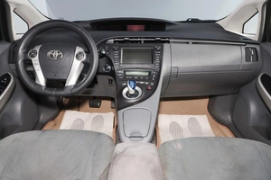 Лифтбек Toyota Prius 2010 года, 1239000 рублей, Новосибирск