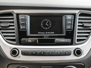 Седан Hyundai Solaris 2018 года, 1378000 рублей, Кирилловка