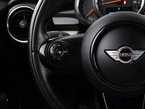 Хетчбэк MINI Cooper S 2015 года, 1749999 рублей, Москва