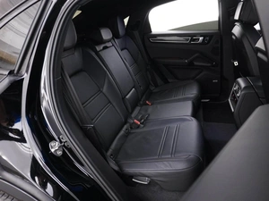 Внедорожник Porsche Cayenne S 2019 года, 8149055 рублей, Москва