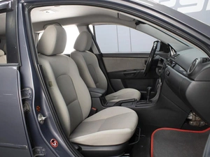 Хетчбэк Mazda 3 2008 года, 840000 рублей, Омск