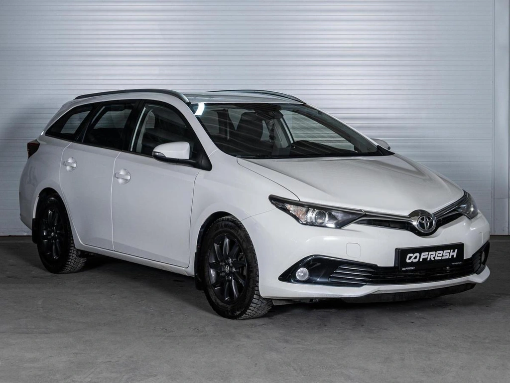 Универсал Toyota Auris 2017 года, 1629000 рублей, Ставрополь