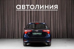 Хетчбэк Toyota Vitz 2018 года, 1089000 рублей, Красноярск