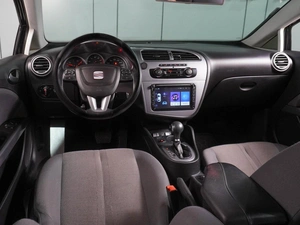 Хетчбэк SEAT Leon 2012 года, 849000 рублей, Воронеж