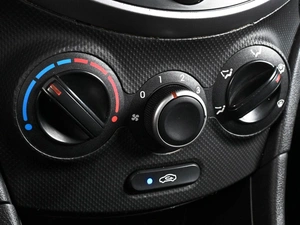 Хетчбэк Hyundai Accent 2014 года, 599000 рублей, Ростов-на-Дону