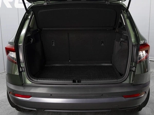 Внедорожник Skoda Karoq 2020 года, 2250000 рублей, Омск