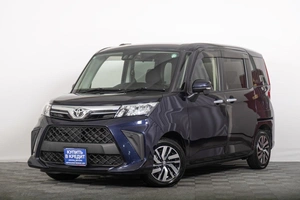 Минивэн Toyota Roomy 2021 года, 1199000 рублей, Томск