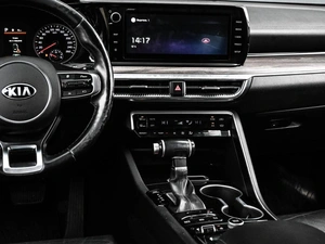 Седан Kia K5 2021 года, 2599000 рублей, Кирилловка