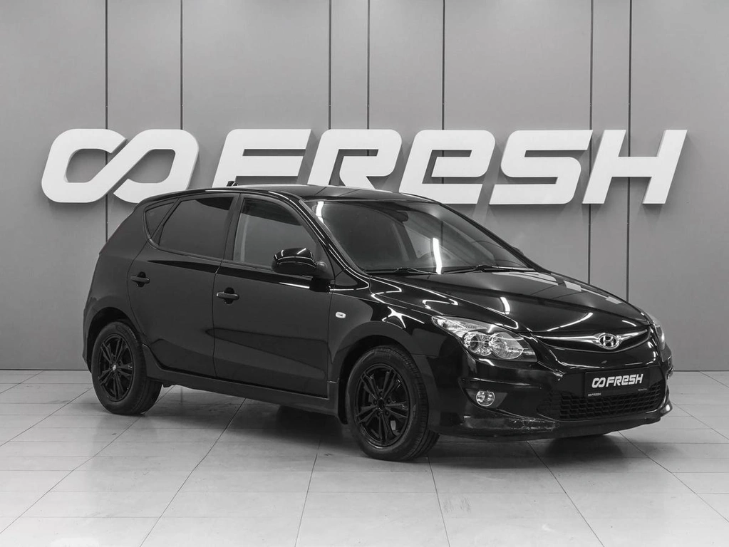 Хетчбэк Hyundai i30 2011 года, 700000 рублей, Ростов-на-Дону