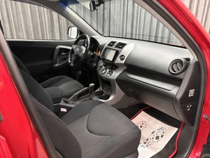 Внедорожник Toyota RAV4 2006 года, 1020000 рублей, Ачинск