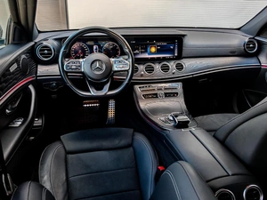 Седан Mercedes-benz E-класс 2019 года, 3550000 рублей, Краснодар