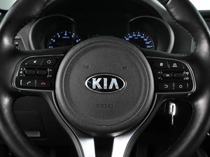 Седан Kia Optima 2016 года, 1798070 рублей, Аксай