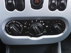 Седан Renault Logan 2013 года, 499000 рублей, Ростов-на-Дону