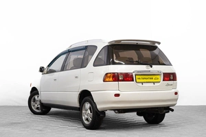 Минивэн Toyota Ipsum 1999 года, 589000 рублей, Барнаул