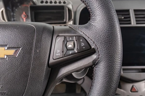 Седан Chevrolet Aveo 2012 года, 649000 рублей, Томск
