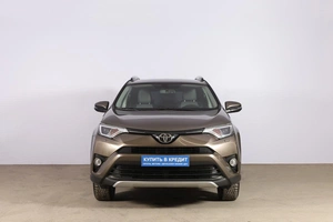 Внедорожник Toyota RAV4 2017 года, 2449000 рублей, Новосибирск