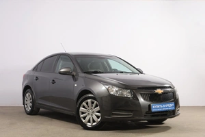 Хетчбэк Chevrolet Cruze 2012 года, 679000 рублей, Новосибирск