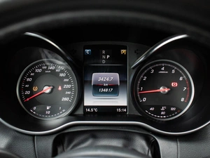 Седан Mercedes-benz C-класс 2017 года, 2600000 рублей, Краснодар