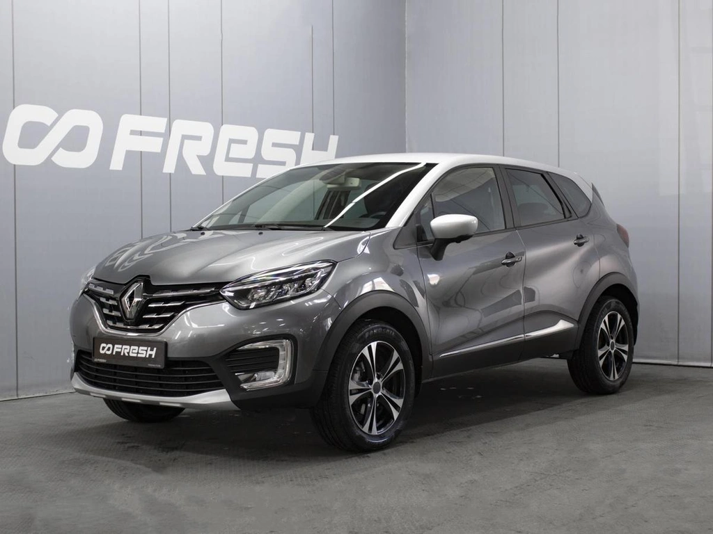 Внедорожник Renault Captur 2020 года, 1900000 рублей, Омск