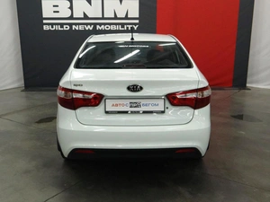 Седан Kia Rio 2012 года, 1010000 рублей, Курск