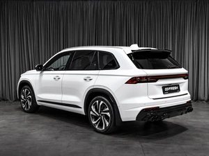 Внедорожник Geely Monjaro 2023 года, 3619000 рублей, Тюмень