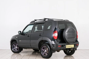 Внедорожник Chevrolet Niva 2017 года, 829000 рублей, Красноярск