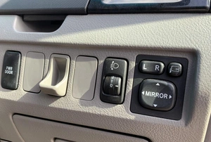 Минивэн Toyota Voxy 2001 года, 860000 рублей, Солонцы