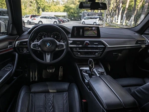 Седан BMW 5 серия 2018 года, 3900000 рублей, Большой Сочи